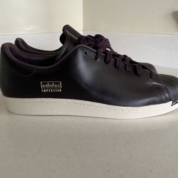 Burgundy Shell Toe Adidas 80s Classics 