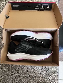 Saucony Cohesion 17 Women’s Running Shoes Size 6 Black Orchid New