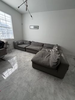 Modani cloud sofa