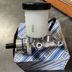 Suzuki / Geo Brake Master Cylinder