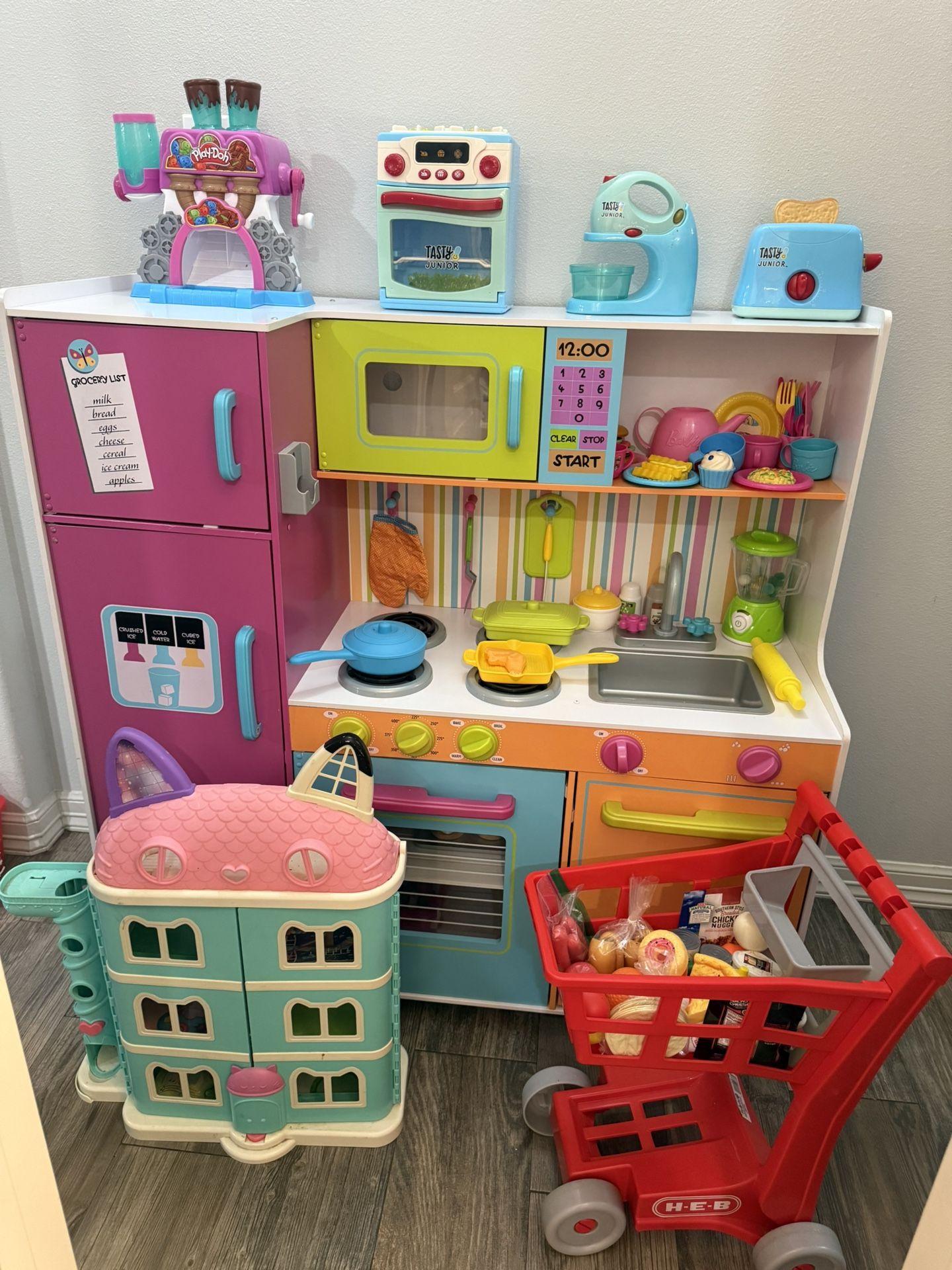 Large Play Kitchen with All Accessories included