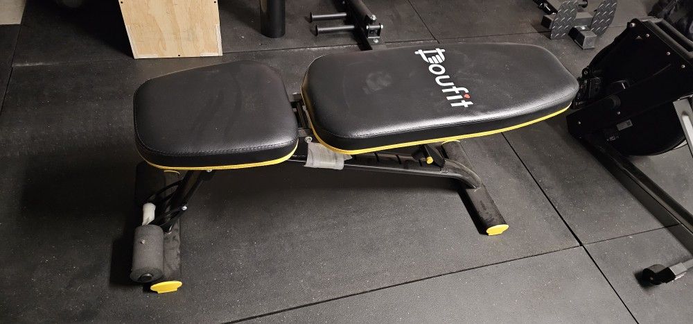 Adjustable Weight Bench