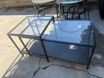 IKEA coffee table set of 2