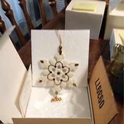 2003 China Snowflake Ornament Limited Edition 