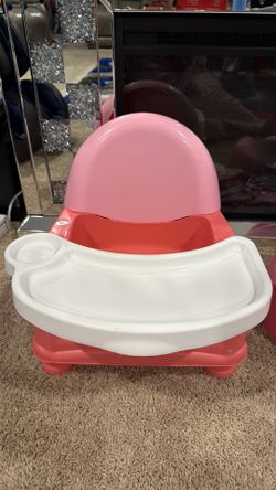 Baby floor sitting chair