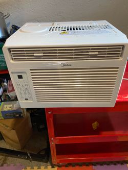 Aire acondicionado.  6000BTU