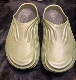 Olive croc echo size 10 men