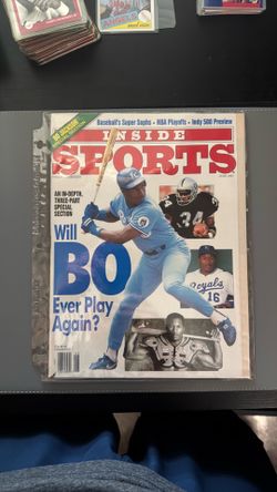 Vintage Beckett Football Card Monthly featuring legendary two-sport athlete Bo Jackson on the cover.  Issue Details:  * January 1991 * Issue #18 * Fea