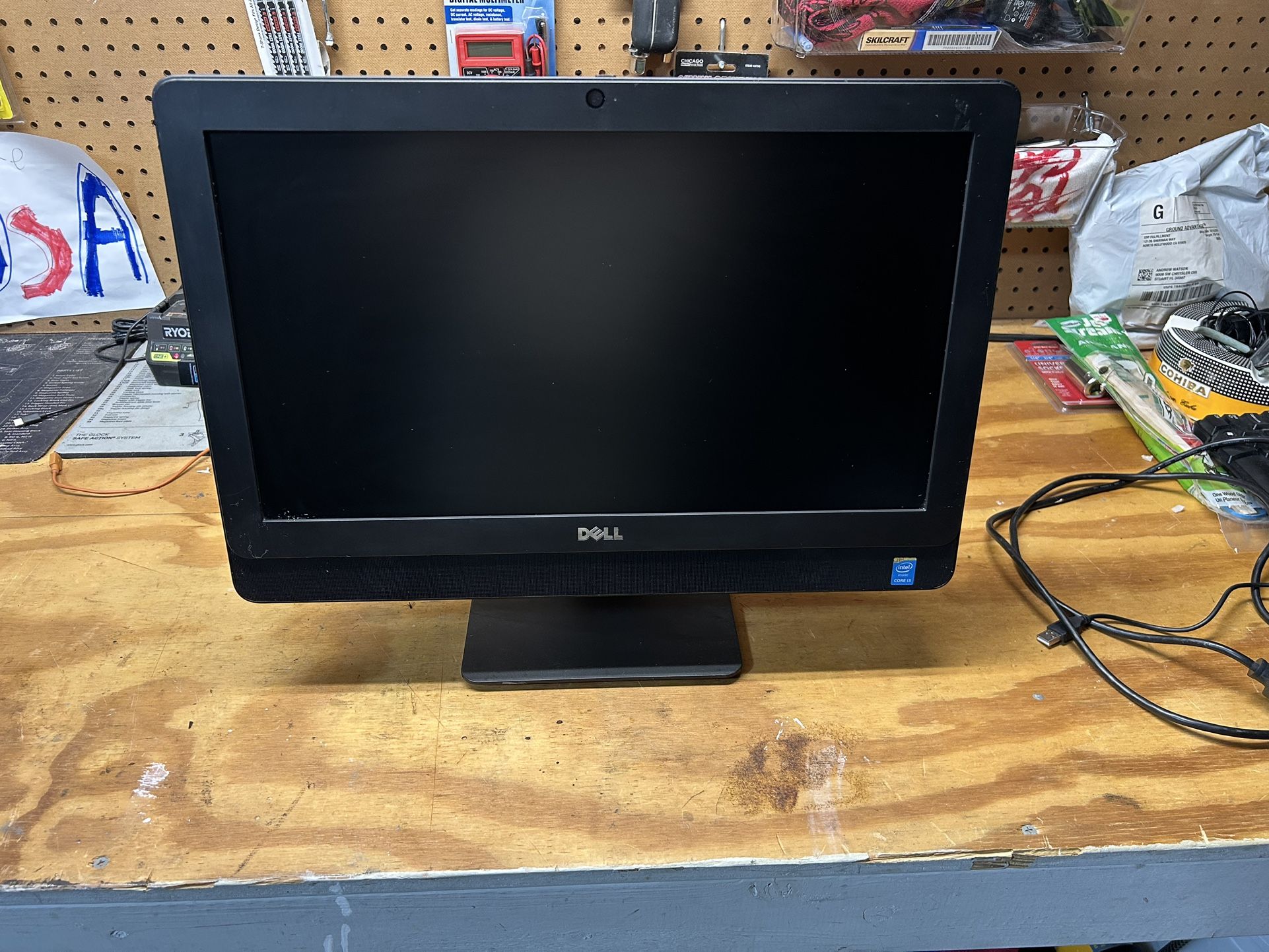 Computer Dell PC Desktop (Mouse And Keyboard included)