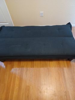 Day Beds New Out Box Have 2