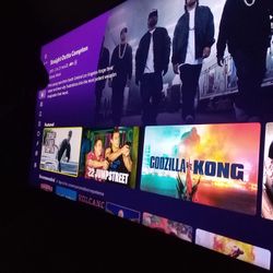 QLED 24" -50" SAMSUNG SMART TV 60$ ObO