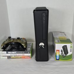 Xbox 360 Slim 250GB Console Bundle w/ 3 Games + Halo Battery Controller & Cables