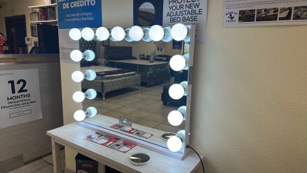 Vanity Mirror on sale  $449🔥🔥