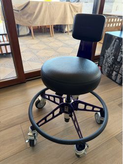 Vyper Limited Edition Viola Purple Robust Model Chair