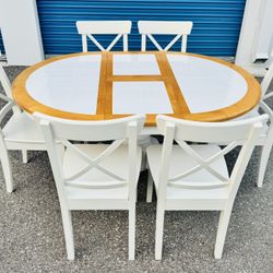 WHITE DINING TABLE SET AND 6 CHAIRS 