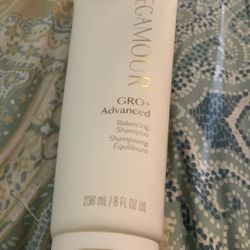 Vegamour Gro+ Advanced Balancing Shampoo 