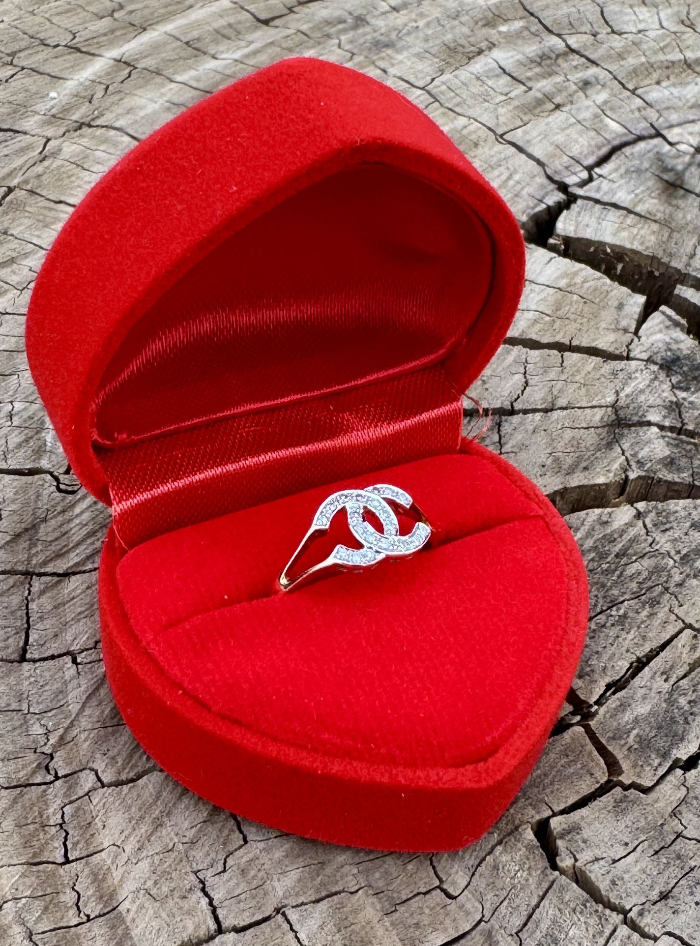 9K Gold Certified Natural Diamond Ring - Size 7