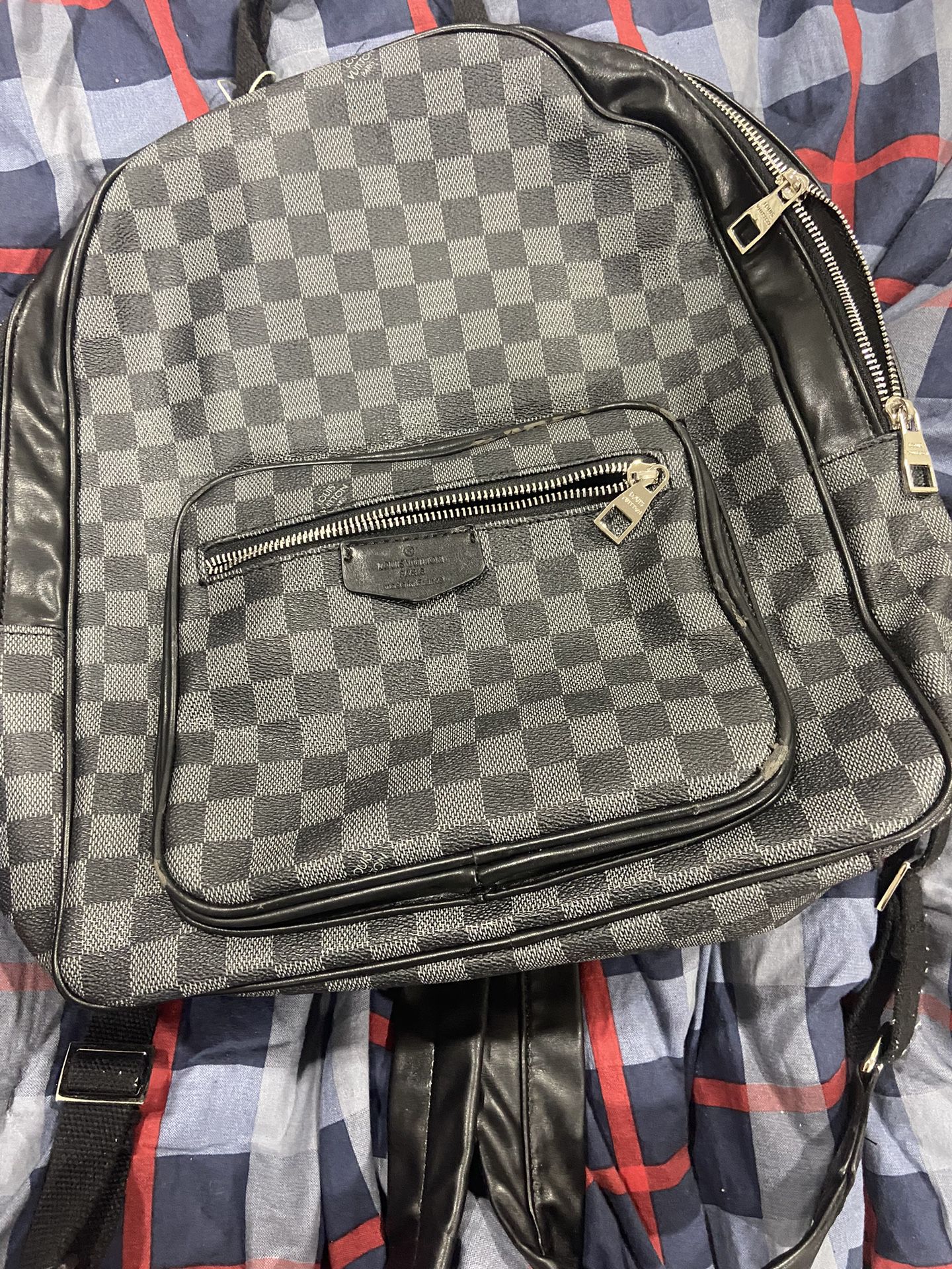 Louis Vuitton Bag for Sale in Troy, MI - OfferUp