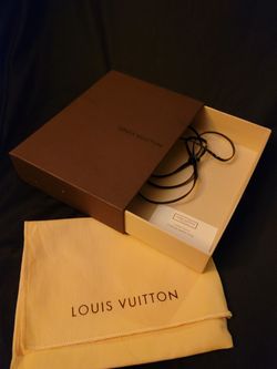 Louis Vuitton Box With Dust Cover