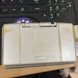 Nintendo DS Phat FOR PARTS OR REPAIR