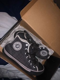 PF-Flyers size 4