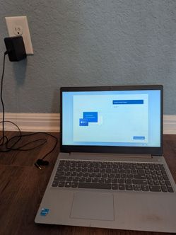 Lenovo - Ideapad 3i 15.6" HD Touch Laptop - Core i3