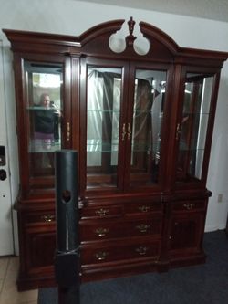 Bassett Eden House China Cabinet