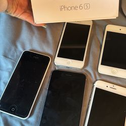 Collection Of Old iPhone/itouch: 4/5/6s/7