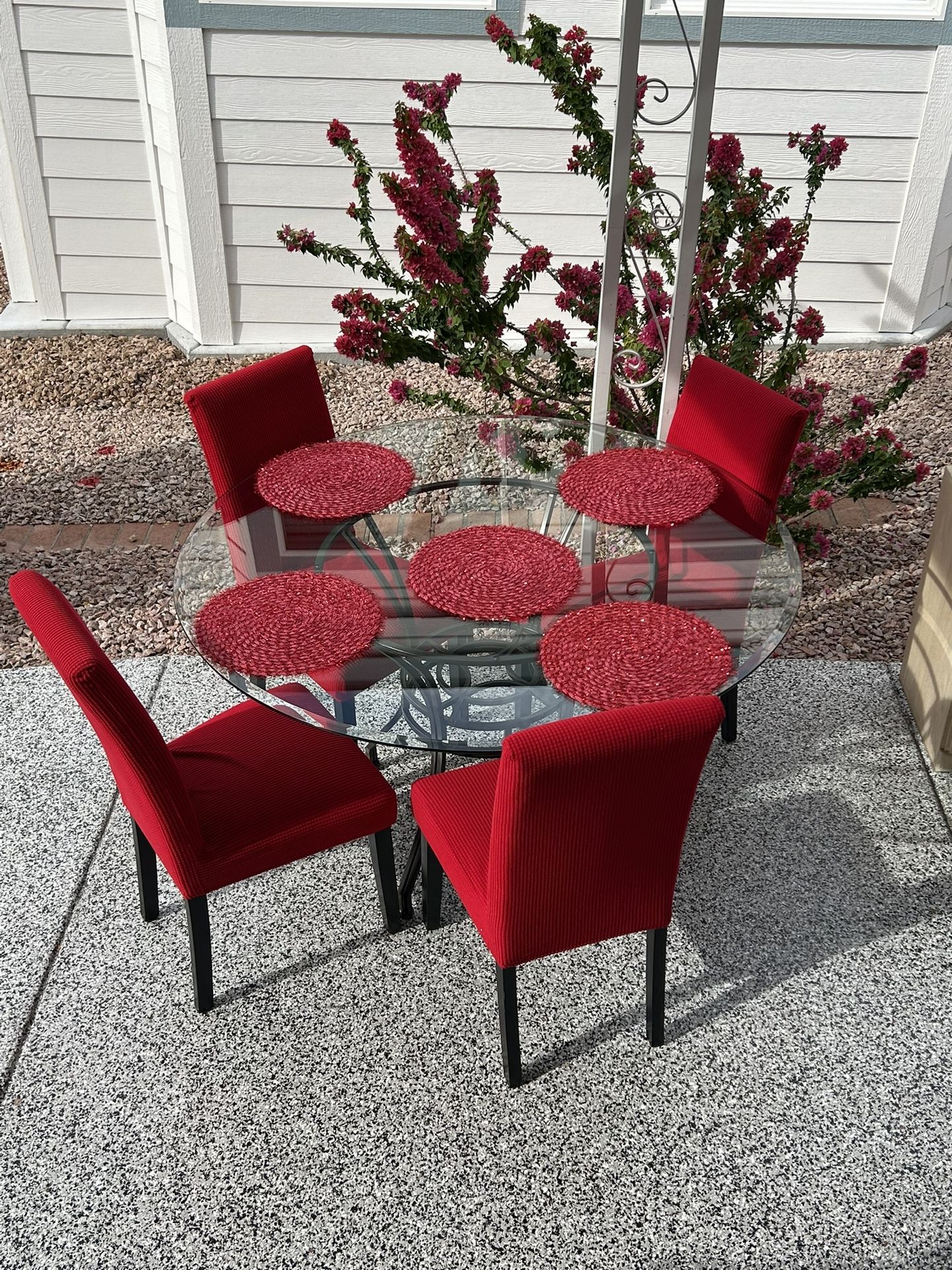 Pending Pickup-Dining Room Table And Chairs