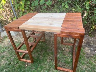 Wood Table/Desk Free