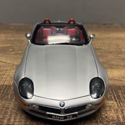 KYOSHO - BMW Z8 / Z-8 ROADSTER (SILVER) - 1/18 DIECAST Model