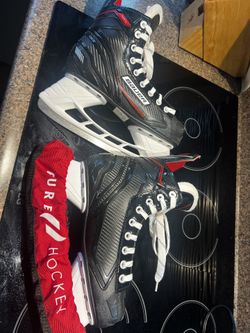 Hockey Skates, Bauer, Fit Size 6.5 To 8.5, New $59