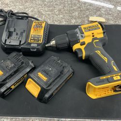 Dewalt 20v Brushless 1/2” Cordless Drill driver With 2 Batteries And Charger