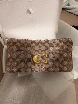 Coach Tabby Shoulder Bag 26 In Crystal Signature Jacquard