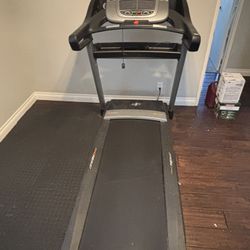NordicTrack C1650 3.5 CHP Treadmill