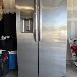 Frigidaire Refrigerator