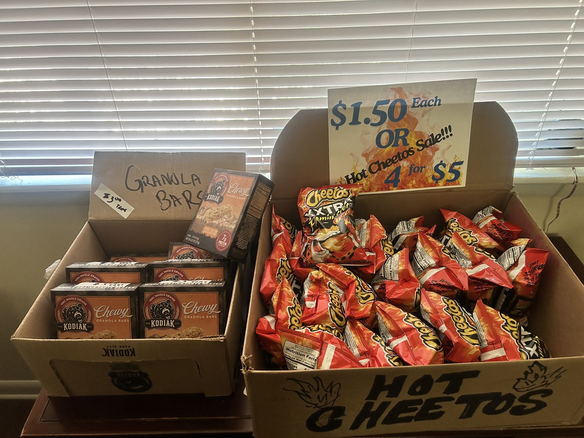 Hots Cheeetos / Granola Bars Quick Sale