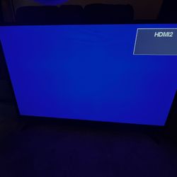 Avera 40AER10N 40" LED HDTV.