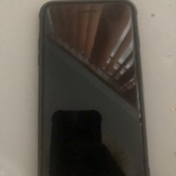 IPhone 7 Plus(Locked)