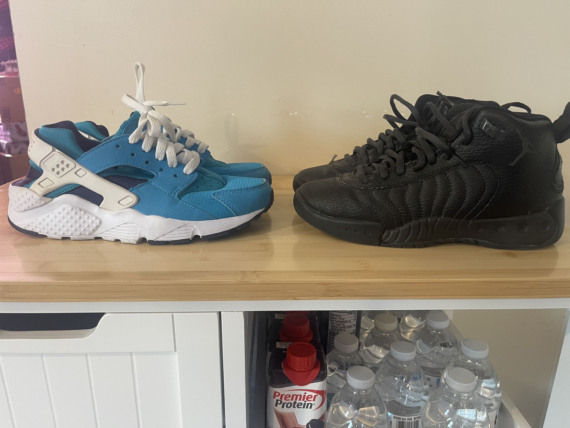 Jordan Size 4, Nike Size 5