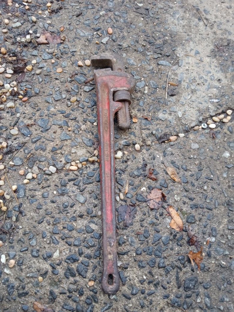 Rigid 24 Inch Pipe Wrench 