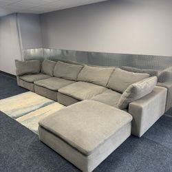 FREE DELIVERY CLOUD COUCH