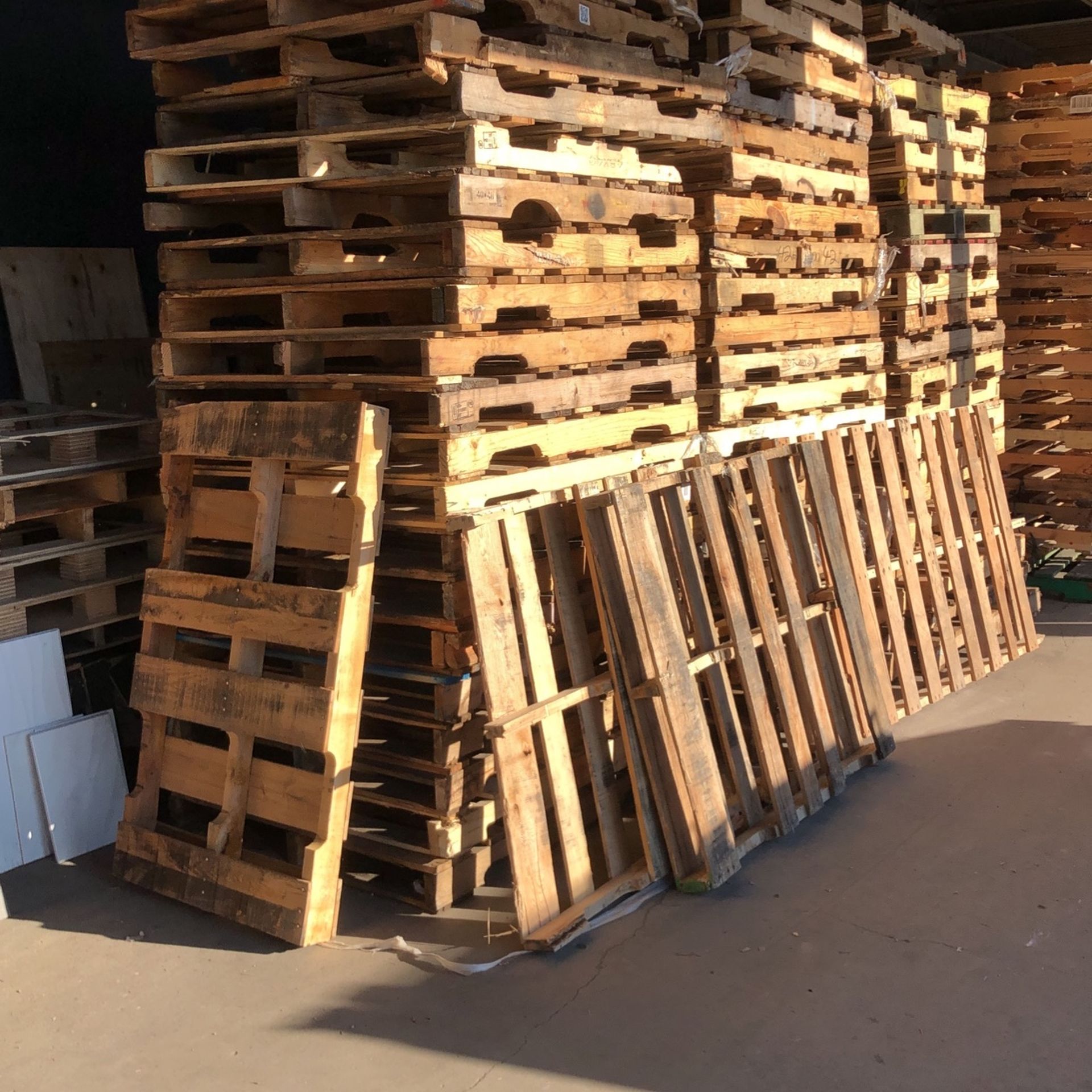 Have 250 Pallets,2.50