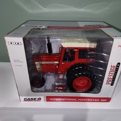 Case IH 966 - NIB