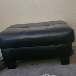 Ottoman Great Condition Black