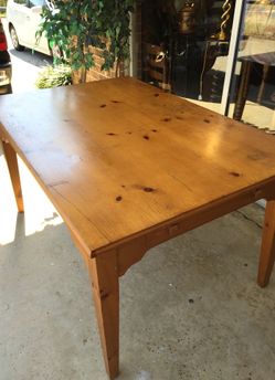 Pine farm table