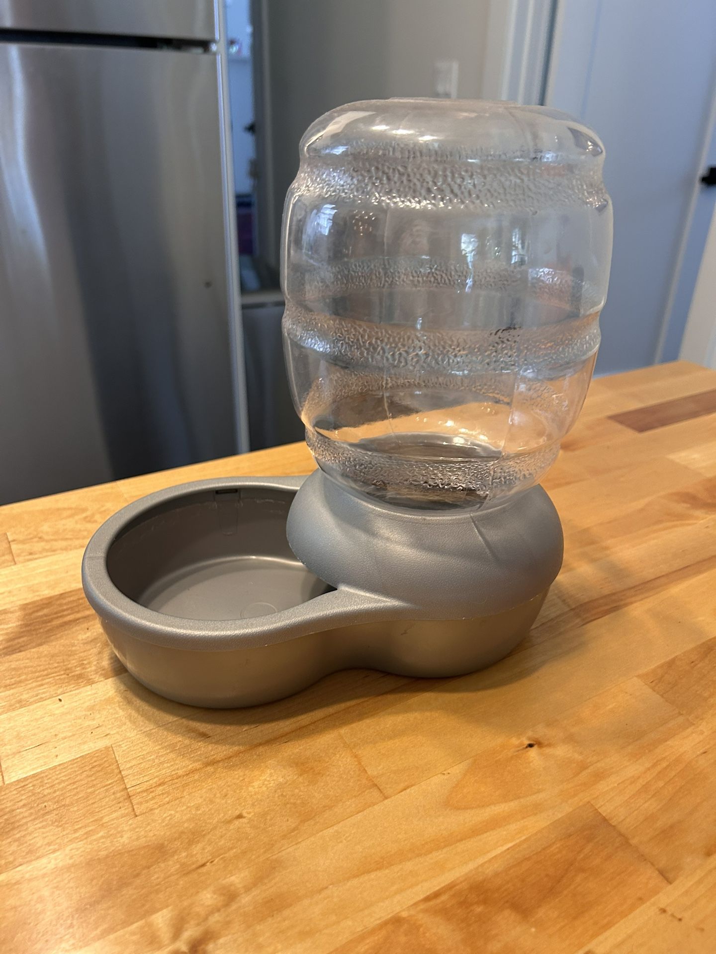 Water bowl Dispenser For Cat - Dog