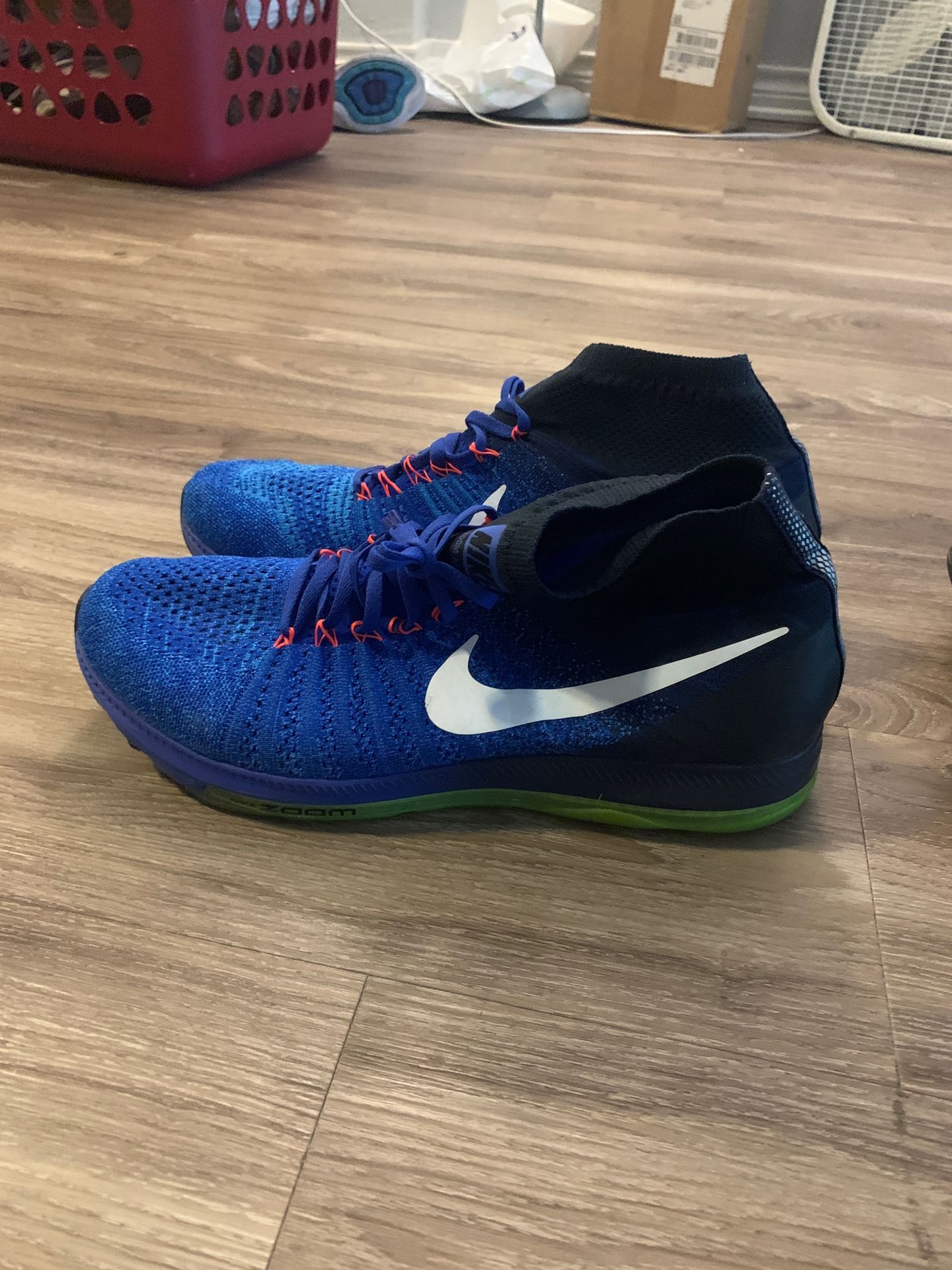 Nike Fly Knit Shoes
