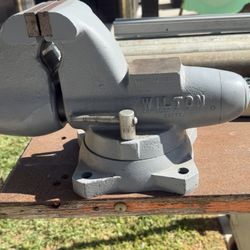 Wilton Vice