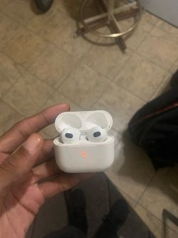 Apple AirPods 3rd Generation